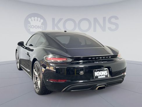 Used 2017 Porsche 718 Cayman image 4