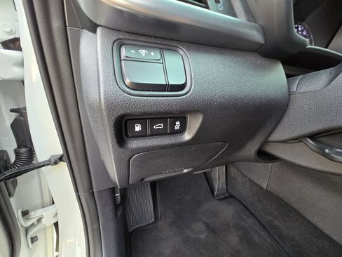 Used 2018 Kia Optima EX FWD image 17