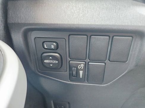 Used 2013 Toyota Prius Three FWD image 31
