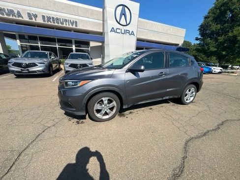 Used 2019 Honda HR-V LX image 37