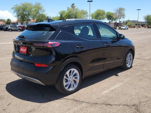 Used 2023 Chevrolet Bolt EUV LT w/ Driver Confidence Package FWD image 10