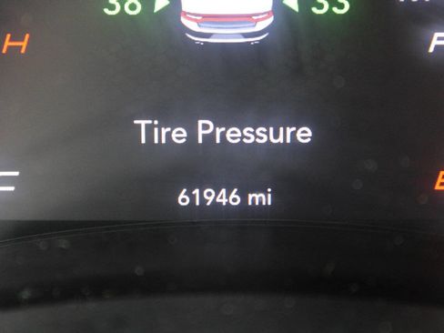 Used 2016 Dodge Charger SXT image 15