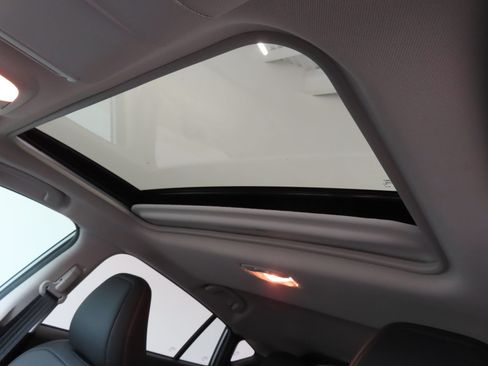 Certified 2025 Subaru Crosstrek 2.5i Limited w/ Crosstrek Mirror Package AWD/4WD image 20