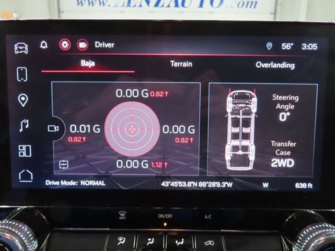 Used 2024 GMC Canyon Elevation w/ Trailering Package AWD/4WD image 17
