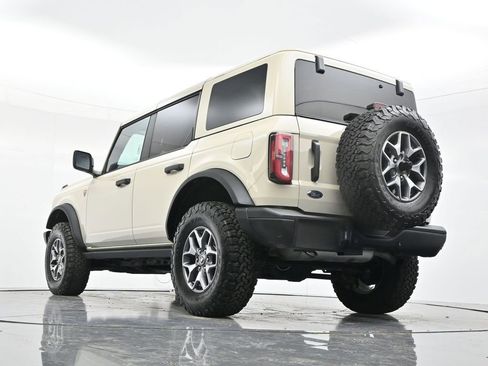 Used 2025 Ford Bronco Badlands AWD/4WD image 52