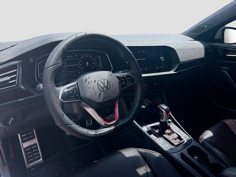 Used 2023 Volkswagen Jetta GLI Autobahn FWD image 9