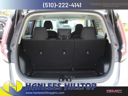 Used 2025 Kia Soul S FWD image 10