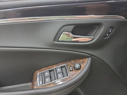 Used 2014 Chevrolet Impala LT w/ Convenience Package FWD image 27