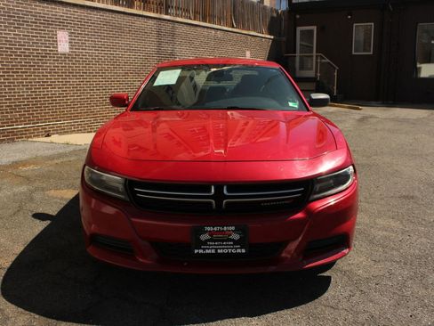 Used 2016 Dodge Charger SE w/ Popular Equipment Group RWD image 10