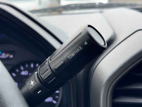 Used 2019 Ford F250 XL w/ Power Equipment Group image 28