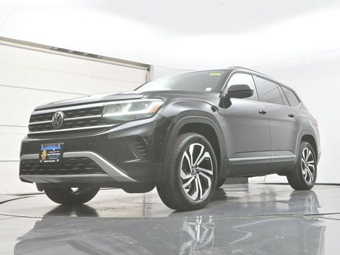 Used 2022 Volkswagen Atlas SEL AWD/4WD image 30