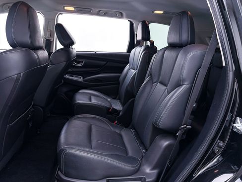 Used 2023 Subaru Ascent Limited AWD/4WD image 37