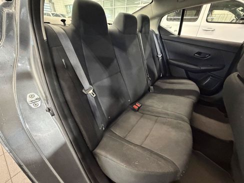 Used 2024 Nissan Sentra S FWD image 19