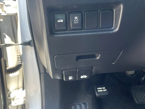 Used 2018 Nissan Altima 2.5 SV FWD image 25