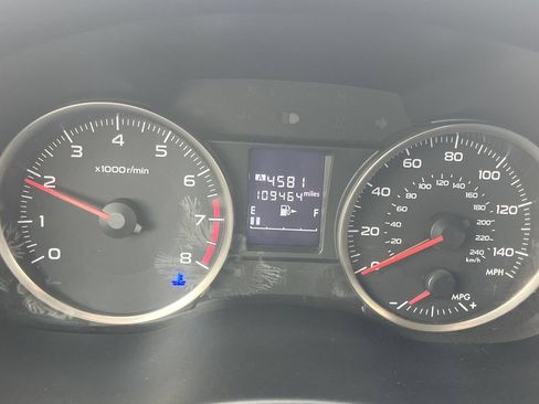 Used 2015 Subaru Crosstrek 2.0i AWD/4WD image 14
