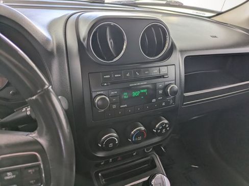 Used 2015 Jeep Patriot High Altitude image 12