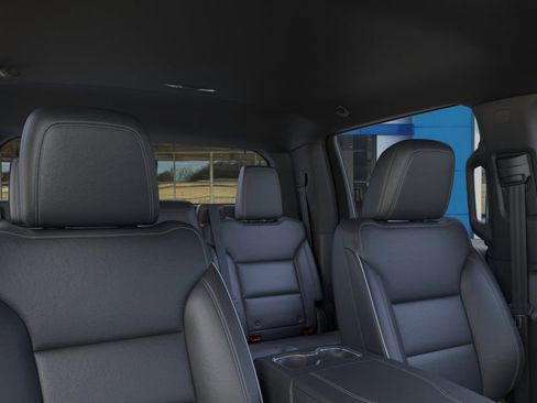 New 2025 Chevrolet Silverado EV LT image 25