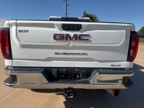 Used 2023 GMC Sierra 2500 SLT w/ SLT Premium Package image 4