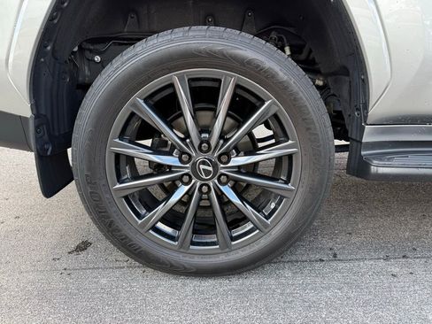 Used 2022 Lexus LX 600 F Sport image 29