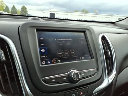 Used 2024 Chevrolet Equinox LT w/ LPO, Floor Liner Package FWD image 17