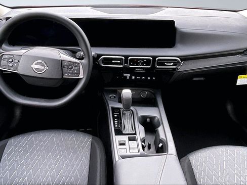 New 2026 Nissan Sentra SV w/ Floor Mat Package FWD image 6