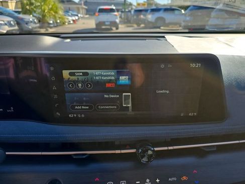 New 2025 Nissan Ariya Platinum image 26