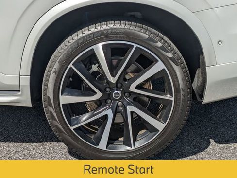 Used 2023 Volvo XC90 B6 Plus w/ Protection Package Premier image 13