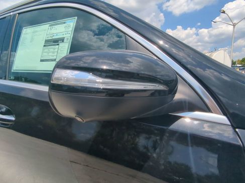 New 2025 Mercedes-Benz GLE 580 GLE 580 image 25