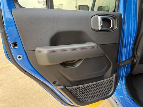 New 2026 Jeep Wrangler Unlimited Rubicon 392 image 16