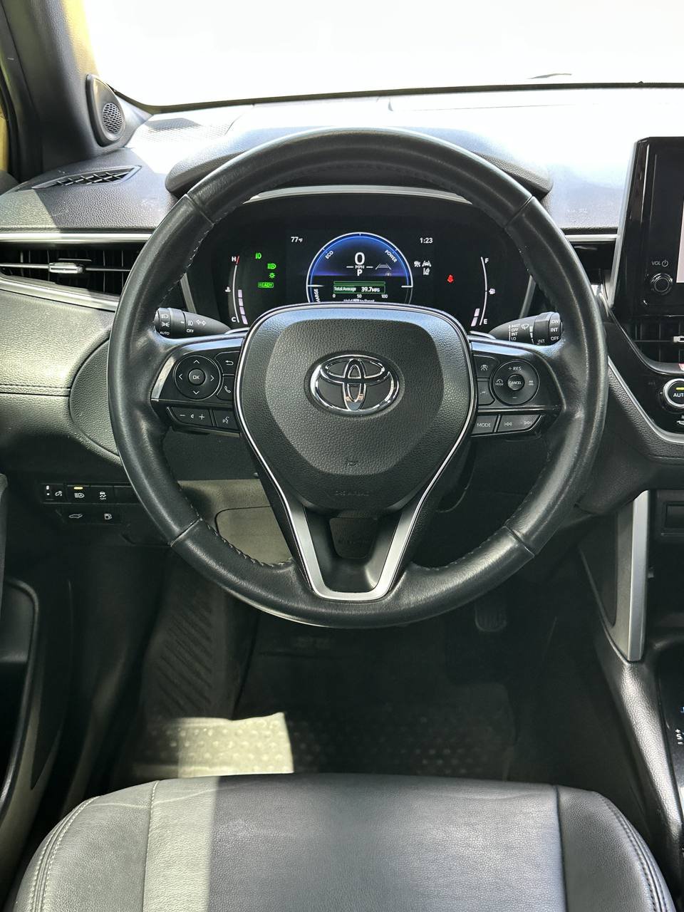 Used 2026 Toyota Corolla Cross AWD Hybrid w/ Convenience Package image 40