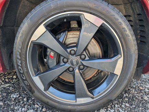 Used 2019 Audi SQ5 Premium Plus w/ Premium Plus Package image 31