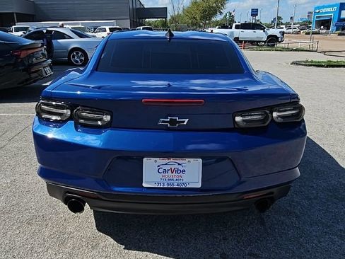 Used 2019 Chevrolet Camaro LT image 6