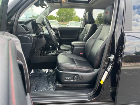 Certified 2023 Toyota 4Runner TRD Off-Road Premium w/ Off Road Premium Plus Package AWD/4WD image 11