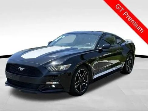 Used 2015 Ford Mustang GT Premium RWD image 3