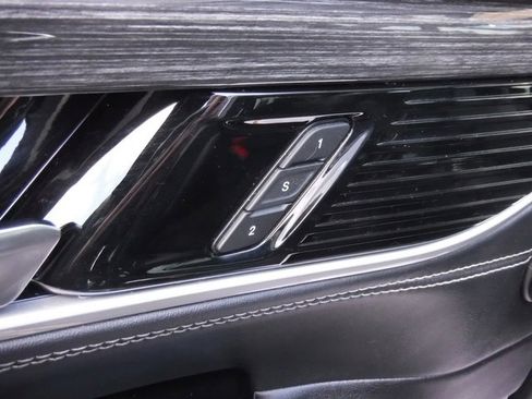 Used 2022 Jeep Wagoneer Series III image 21