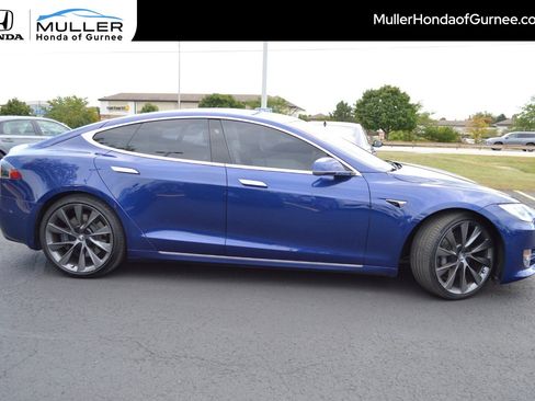 Used 2021 Tesla Model S Long Range Plus image 4