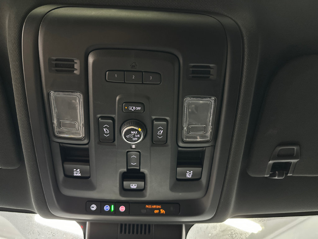 Used 2023 Chevrolet Tahoe LT w/ LT Signature Package AWD/4WD image 34
