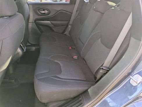 Certified 2021 Jeep Cherokee Latitude image 24