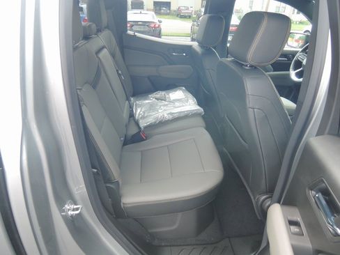 New 2025 Chevrolet Colorado ZR2 w/ Technology Package image 37