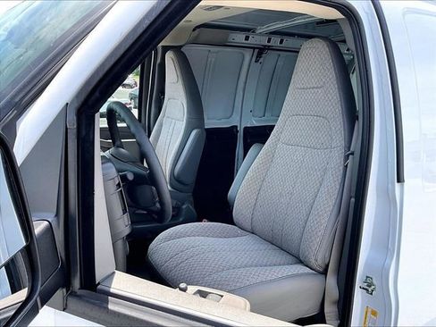 New 2026 Chevrolet Express 2500 w/ Driver Convenience Package RWD image 10