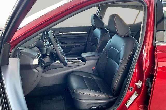 Certified 2025 Nissan Altima 2.5 SR w/ SR Premium Package AWD/4WD image 8