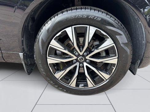 Used 2023 Volvo XC60 B5 Core AWD/4WD image 32