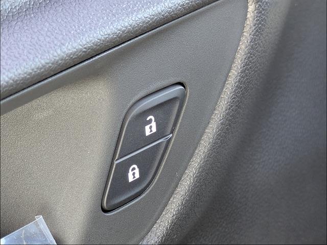 New 2026 Chevrolet Trax LT w/ Driver Confidence Package FWD image 24