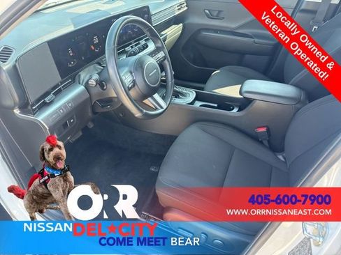 Used 2025 Hyundai Kona SEL FWD image 13