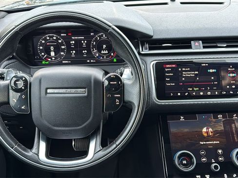 Used 2020 Land Rover Range Rover Velar R-Dynamic S image 19