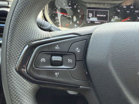 Used 2024 Chevrolet Trax LS w/ LS Convenience Package FWD image 29