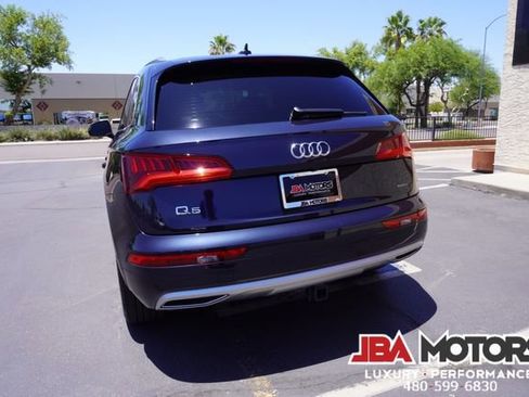 Used 2019 Audi Q5 Prestige w/ Prestige Package image 32