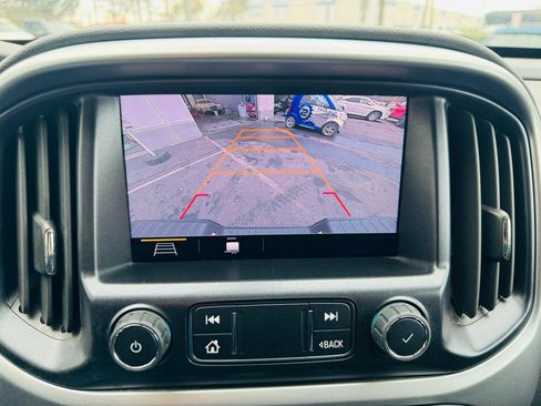 Used 2022 Chevrolet Colorado ZR2 image 12