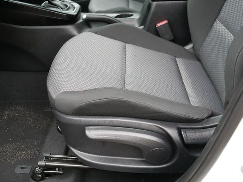 Certified 2025 Kia Soul LX w/ LX Technology Package FWD image 20