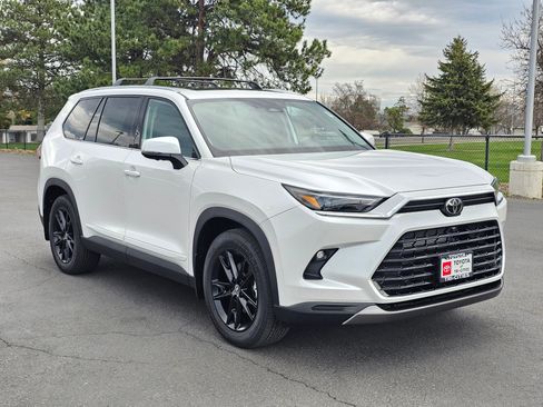 New 2026 Toyota Grand Highlander Limited image 6